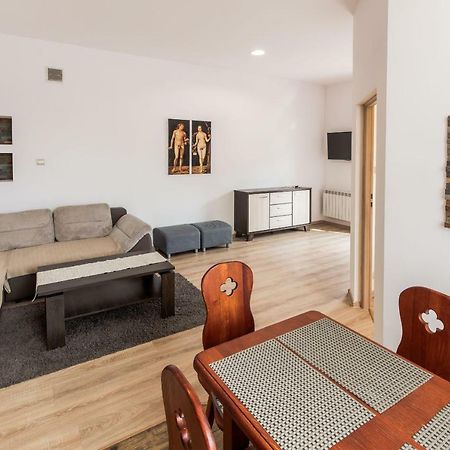 Apartamenty Eden Ustrzyki Dolne Εξωτερικό φωτογραφία